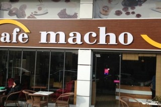 Macho Cafe & Bistro