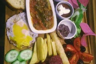 Titanik 4 Cafe