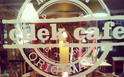 Çilek Cafe