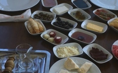 Anıl Ayaz Kahvaltı salonu